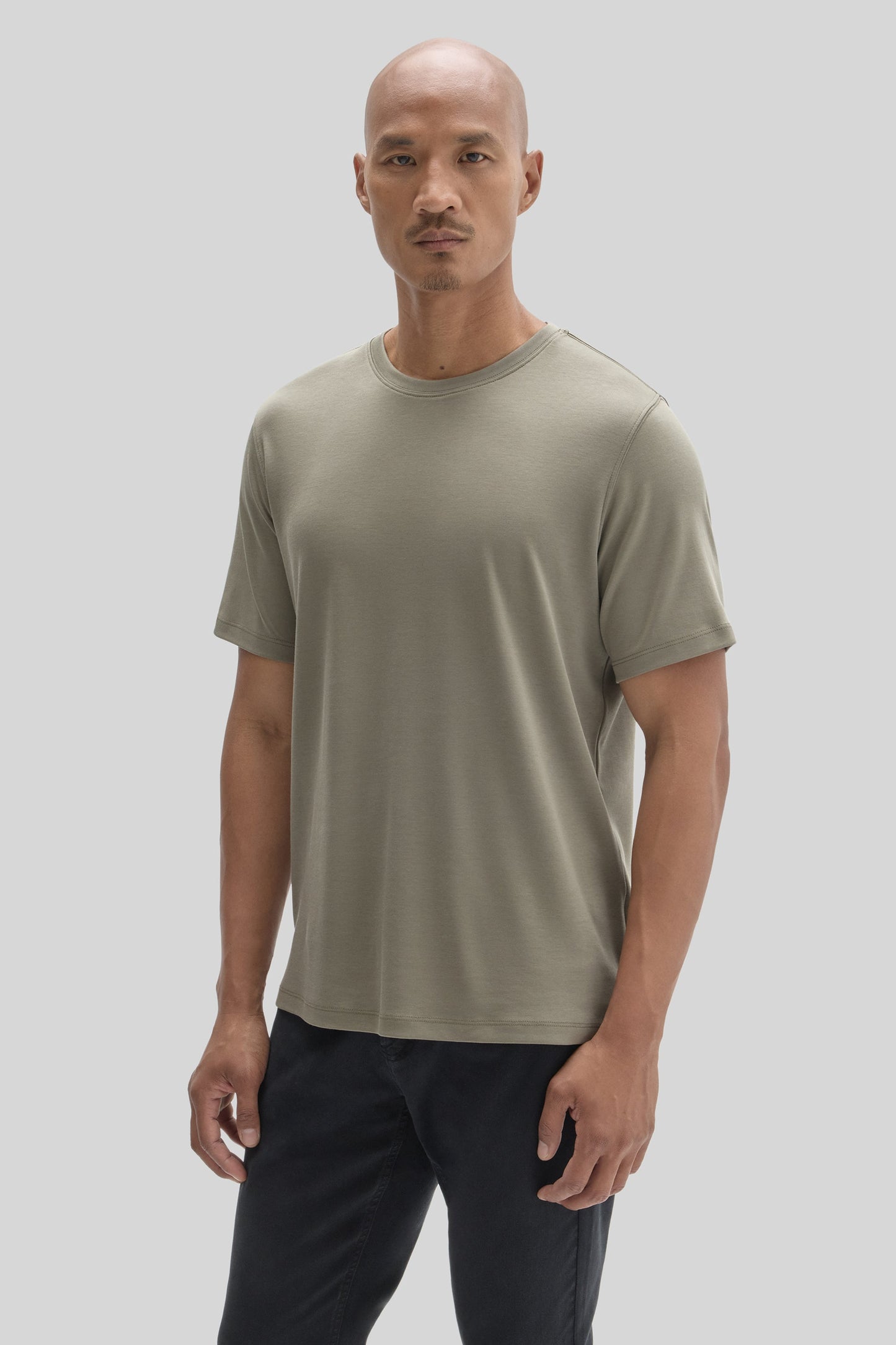Robert Barakett Men's Pima Cotton T-Shirt in Dusty Olive Green
