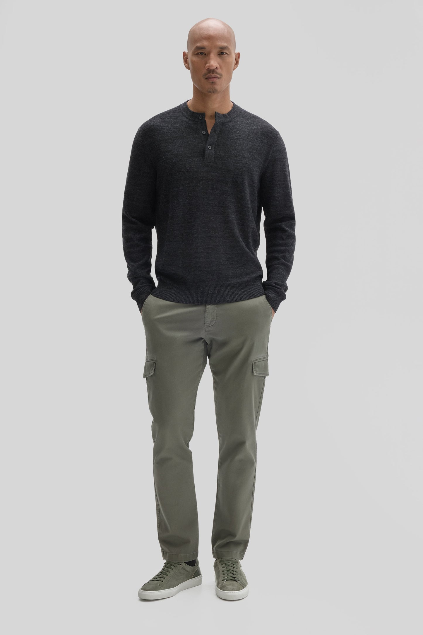 Robert Barakett Aranda Henley Sweater