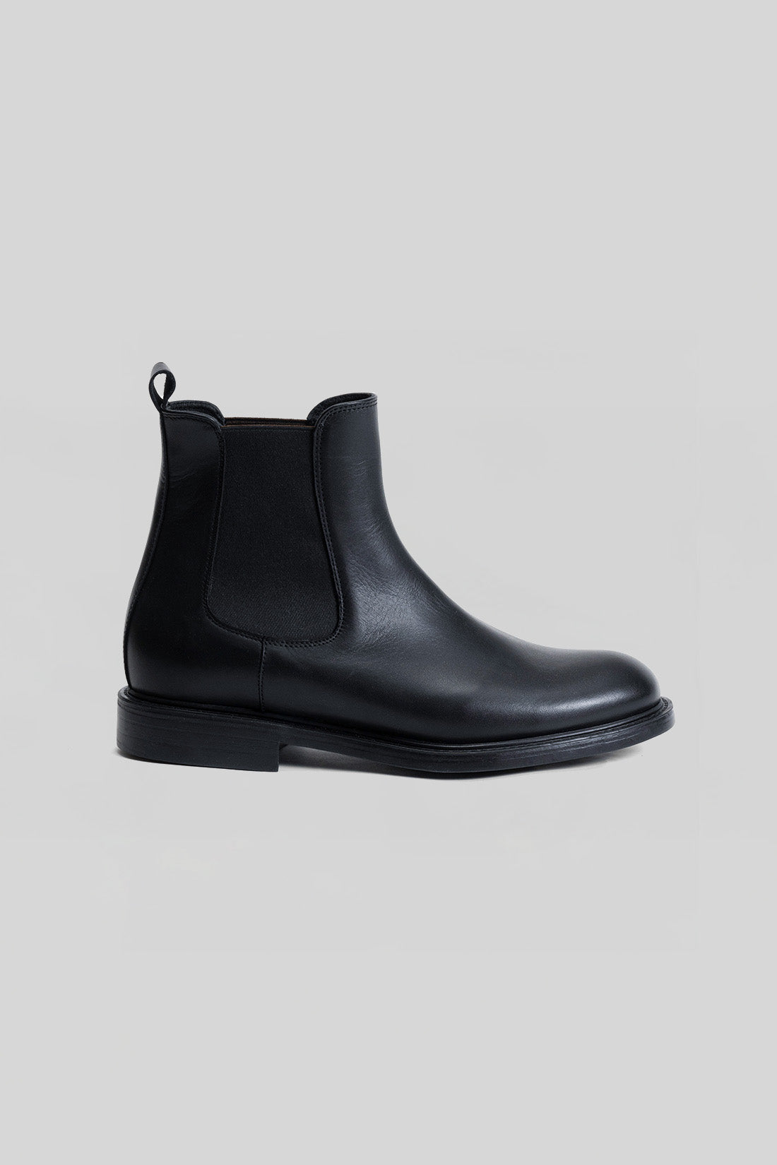 Robert Barakett Nolan Chelsea Boot