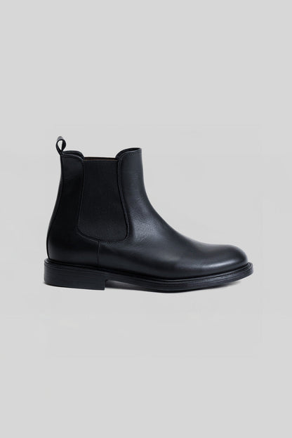 Robert Barakett Nolan Chelsea Boot