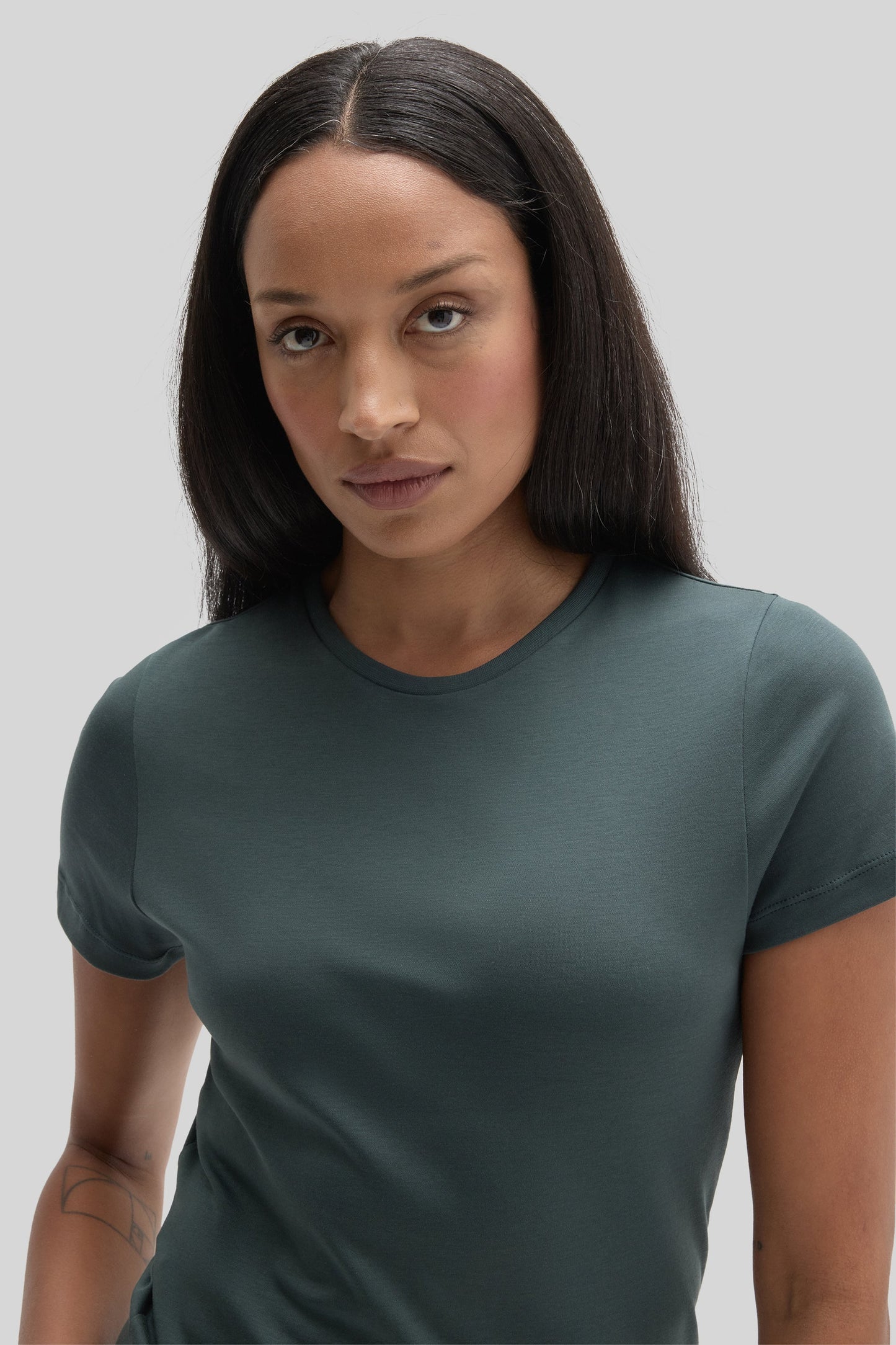 Robert Barakett The Barakett Women's Tee