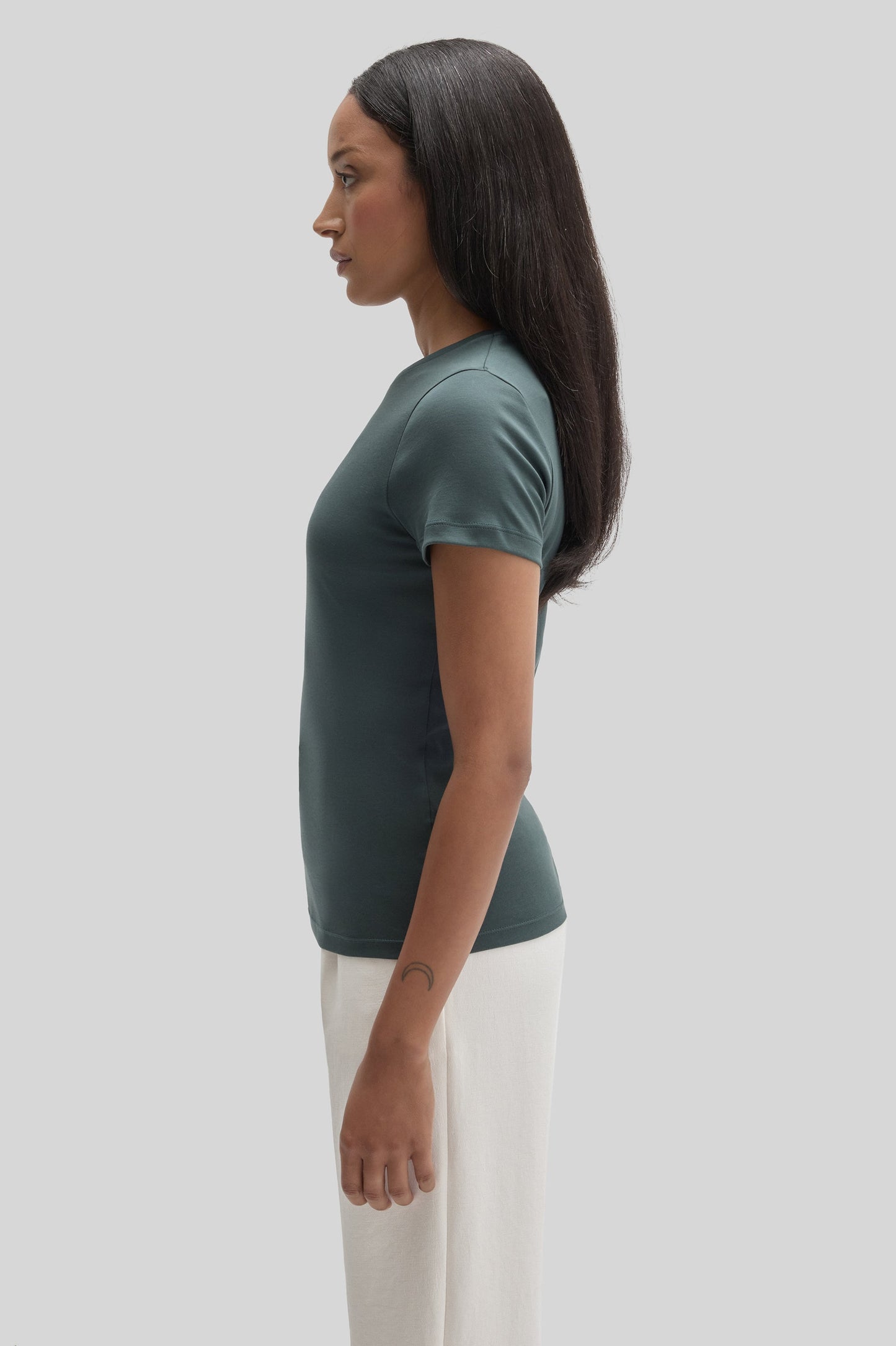 Robert Barakett The Barakett Women's Tee