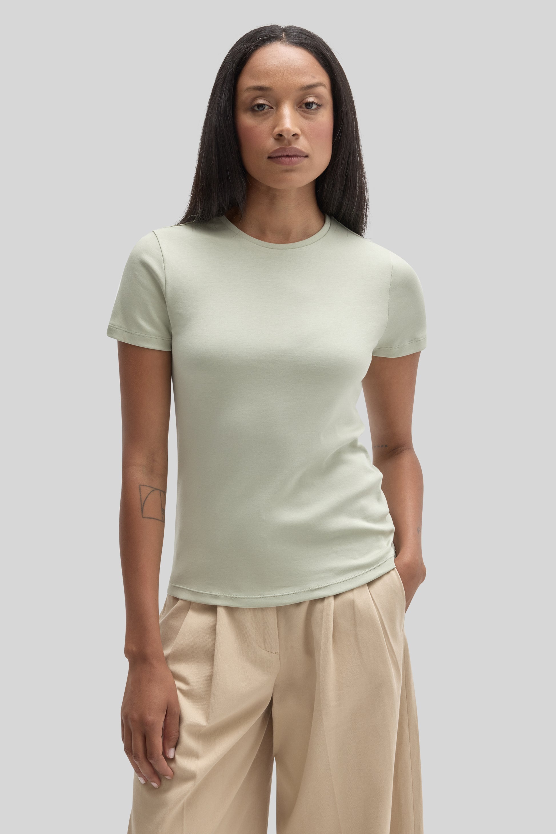 Robert Barakett The Barakett Women's Tee