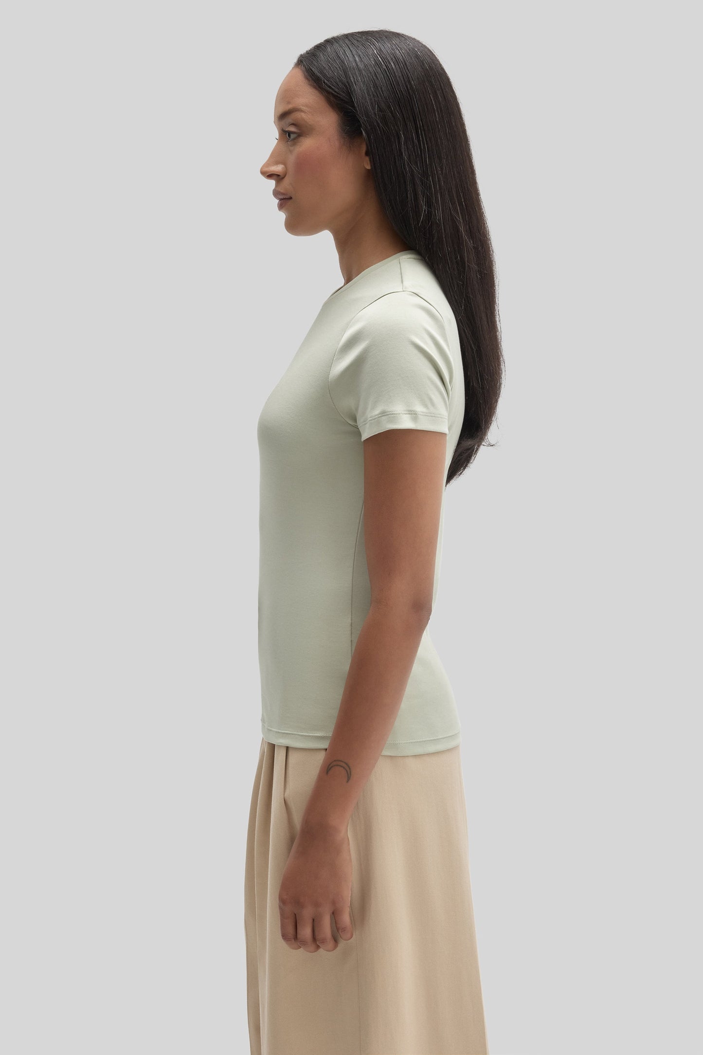Robert Barakett The Barakett Women's Tee