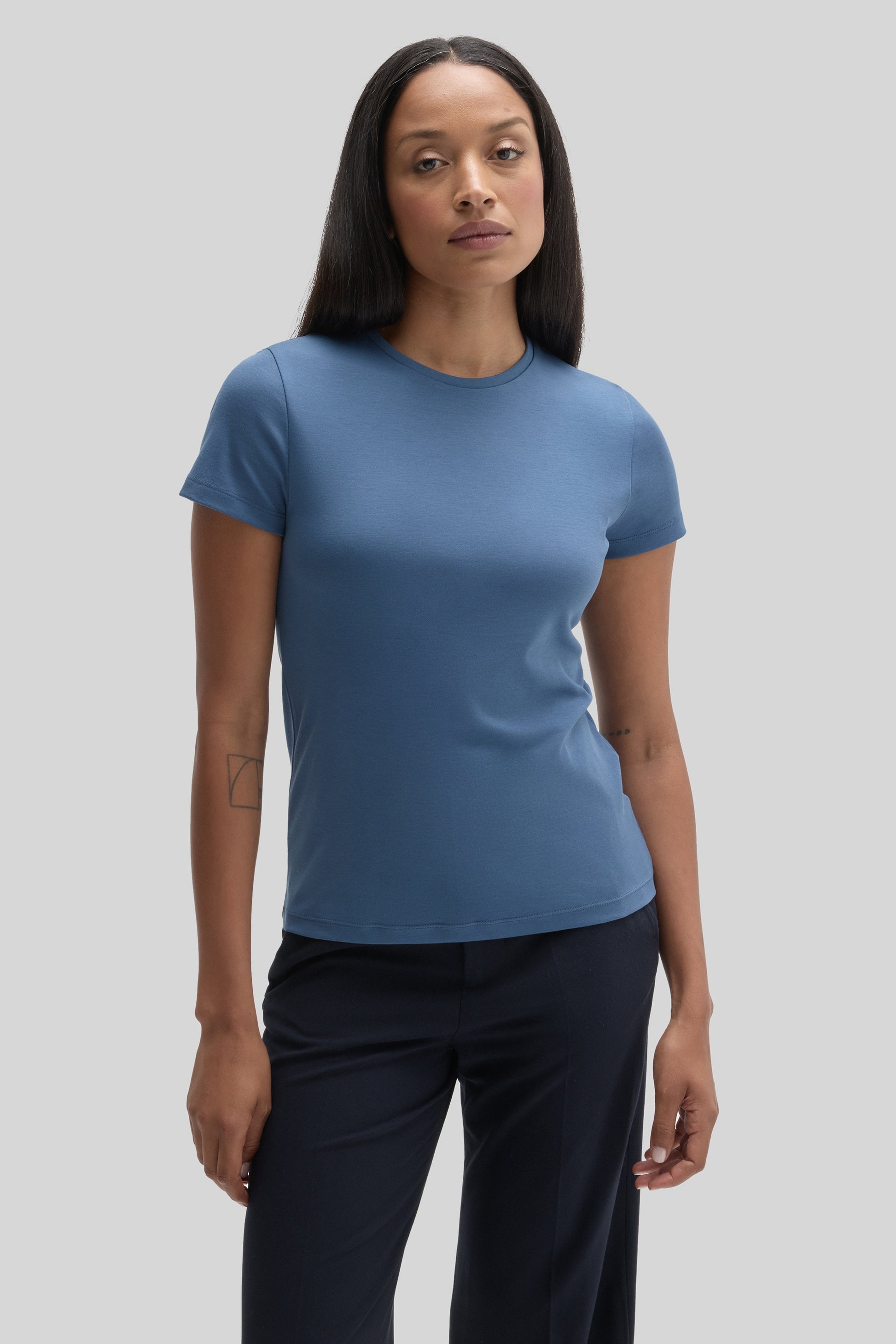 Robert Barakett The Barakett Women's Tee