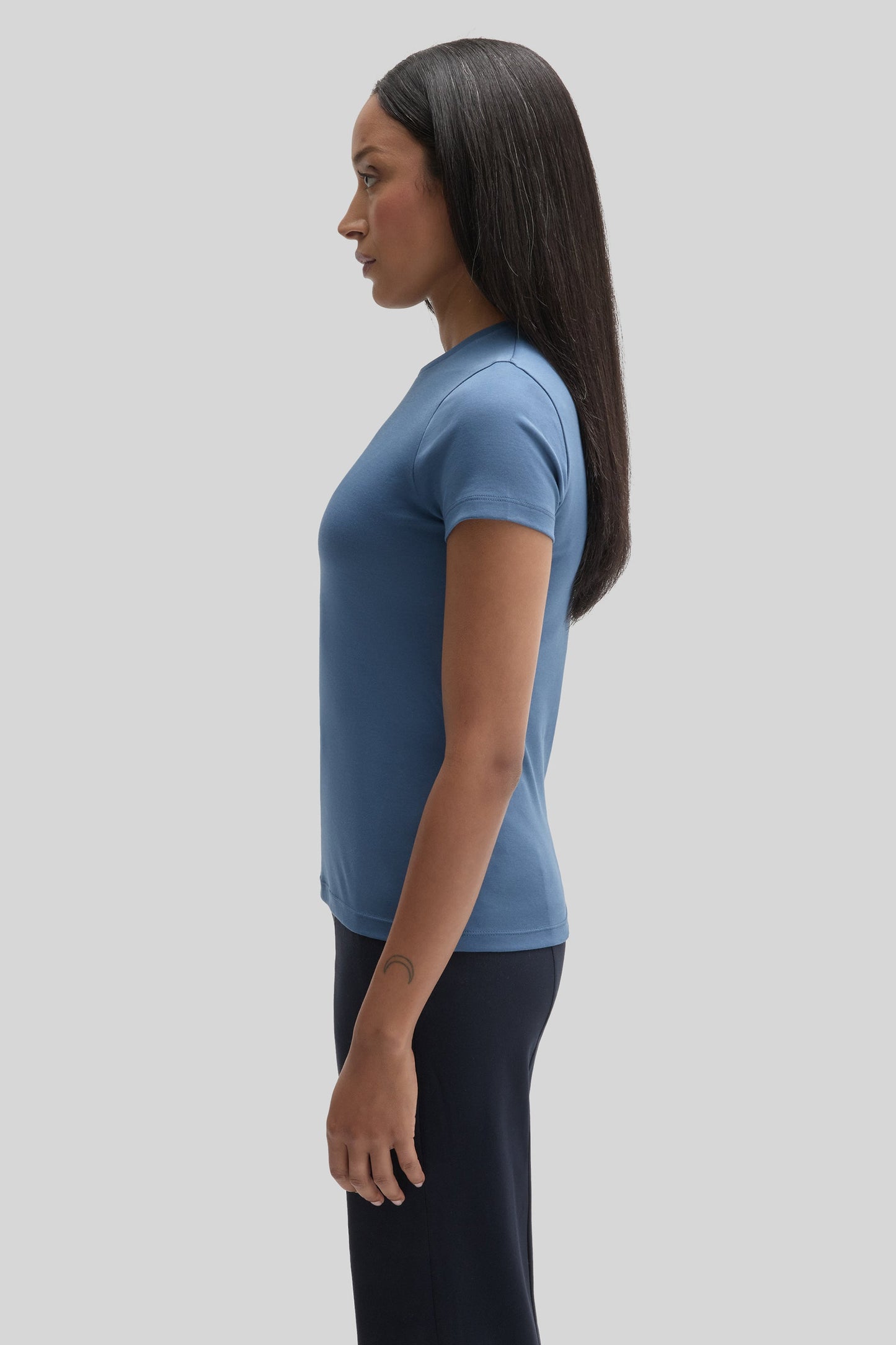 Robert Barakett The Barakett Women's Tee