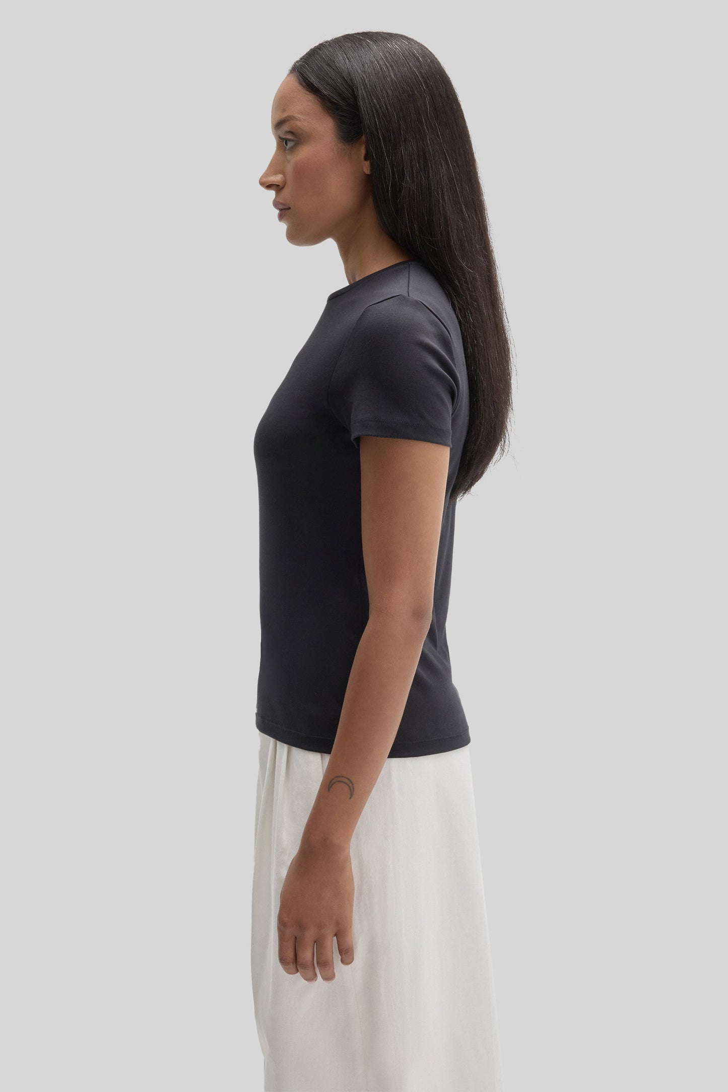 Robert Barakett The Barakett Women's Tee