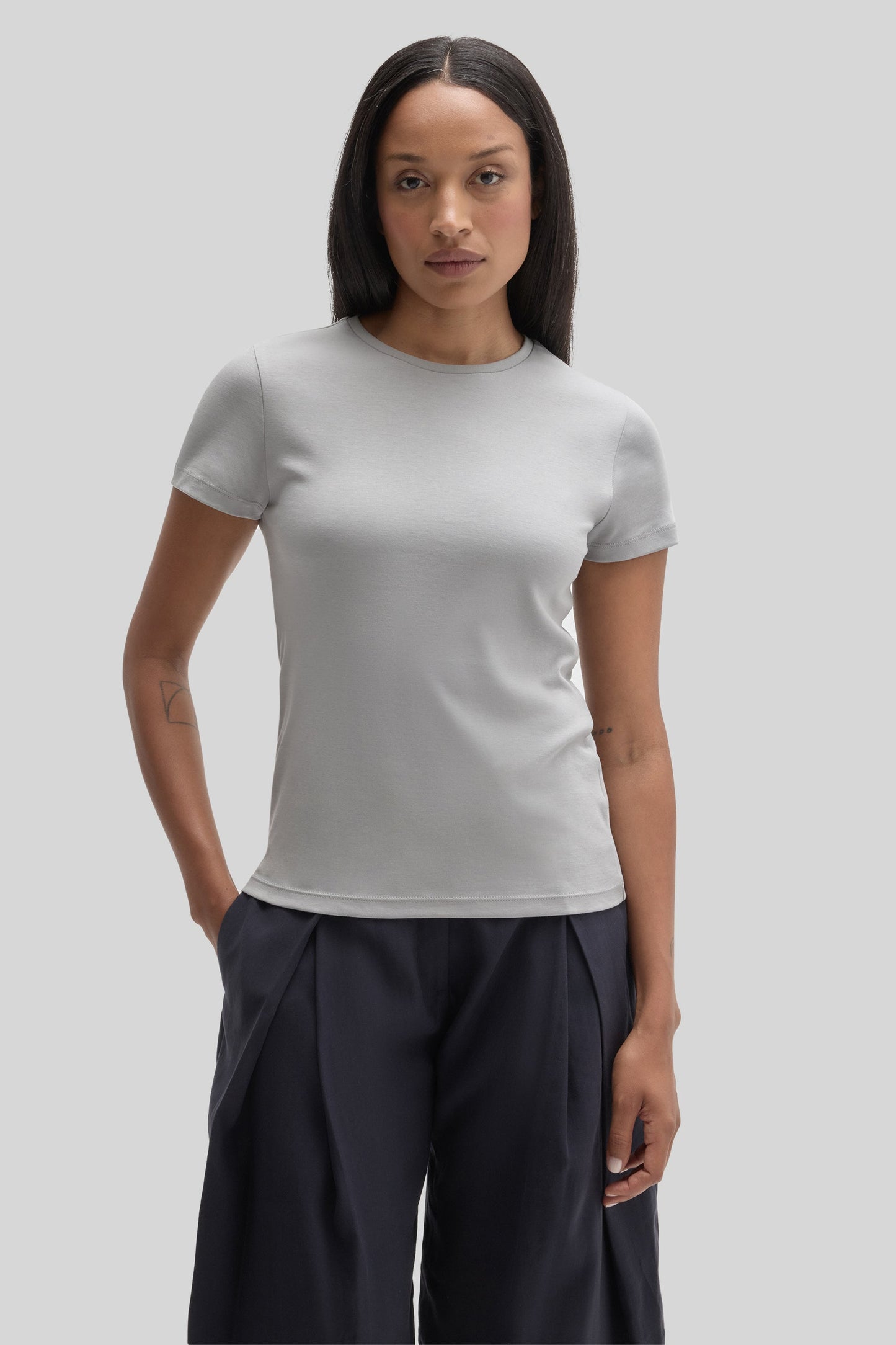 Robert Barakett The Barakett Women's Tee