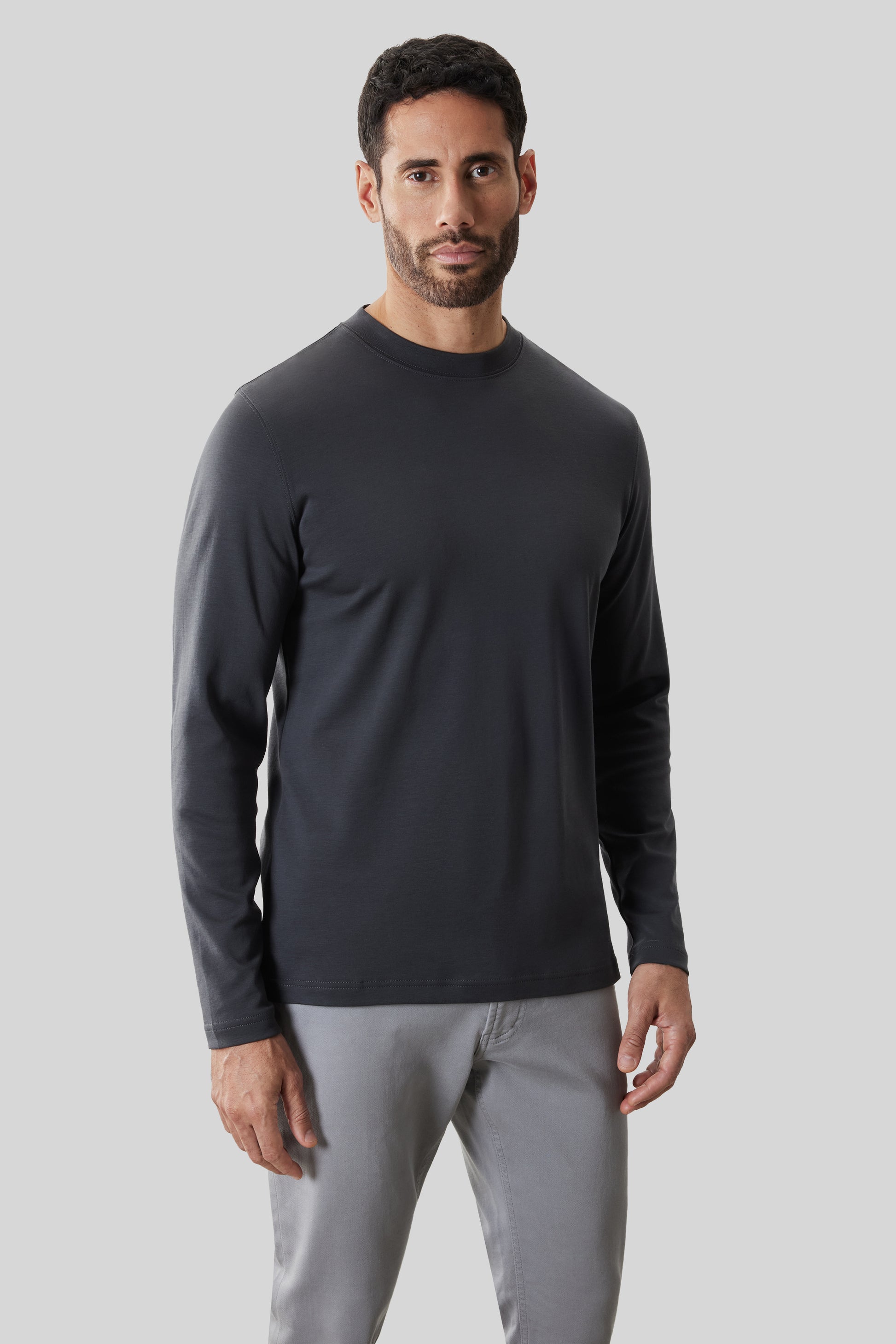 Robert Barakett Men's Pima Cotton Long Sleeve Crew Neck T-Shirt in Cannon Grey