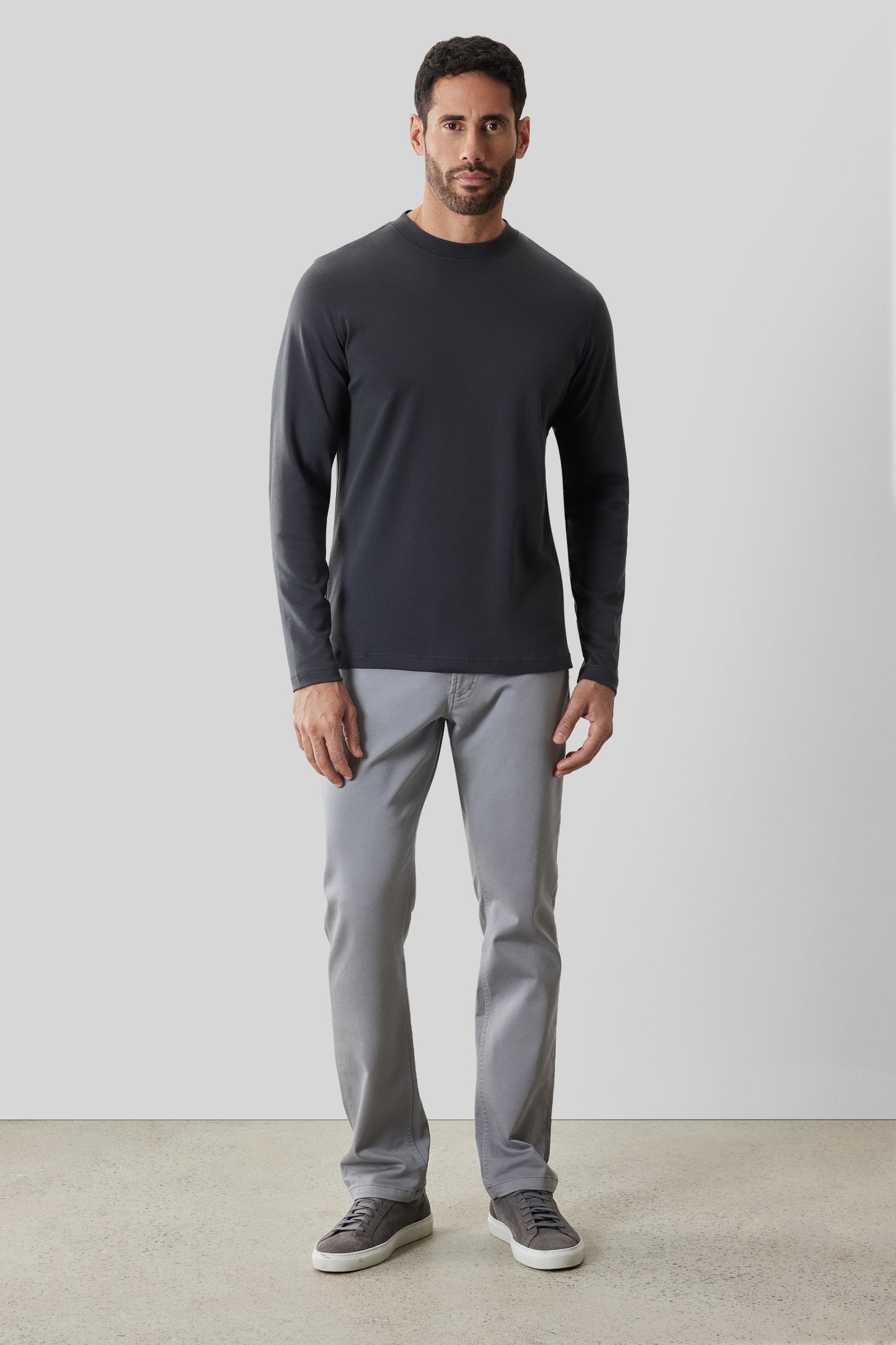 Robert Barakett Men's Pima Cotton Long Sleeve Crew Neck T-Shirt in Cannon Grey