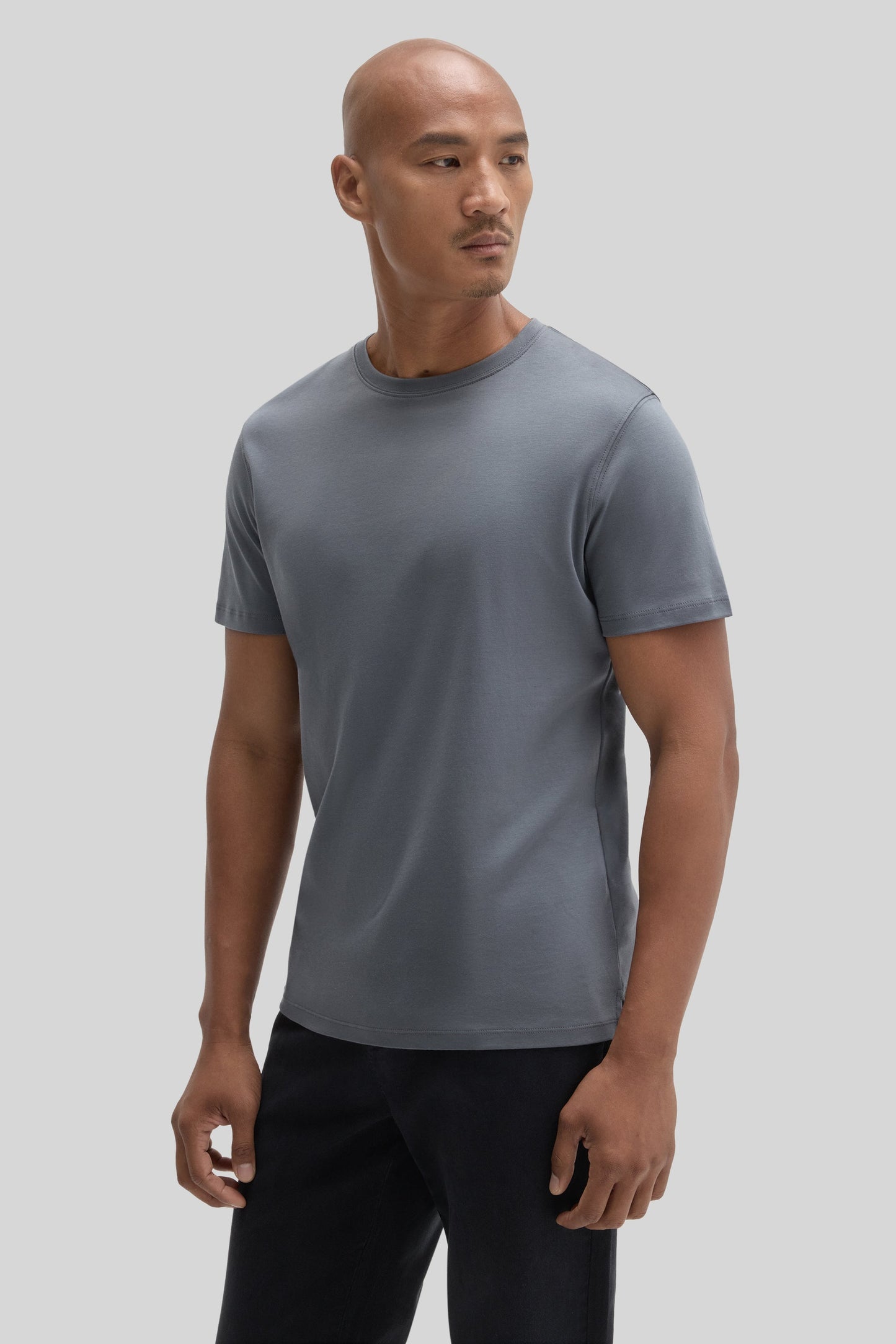Robert Barakett Men's Pima Cotton Crew Neck T-Shirt in Cool Grey