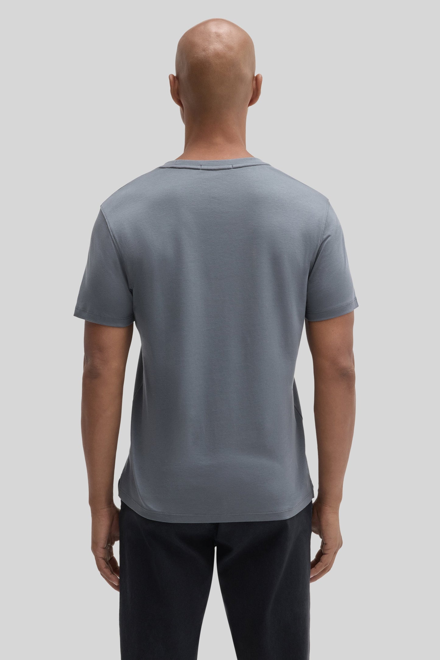 Robert Barakett Men's Pima Cotton Crew Neck T-Shirt in Cool Grey