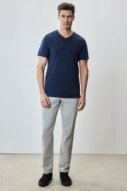 Robert Barakett Men's Pima Cotton V-Neck T-Shirt in Navy Blue